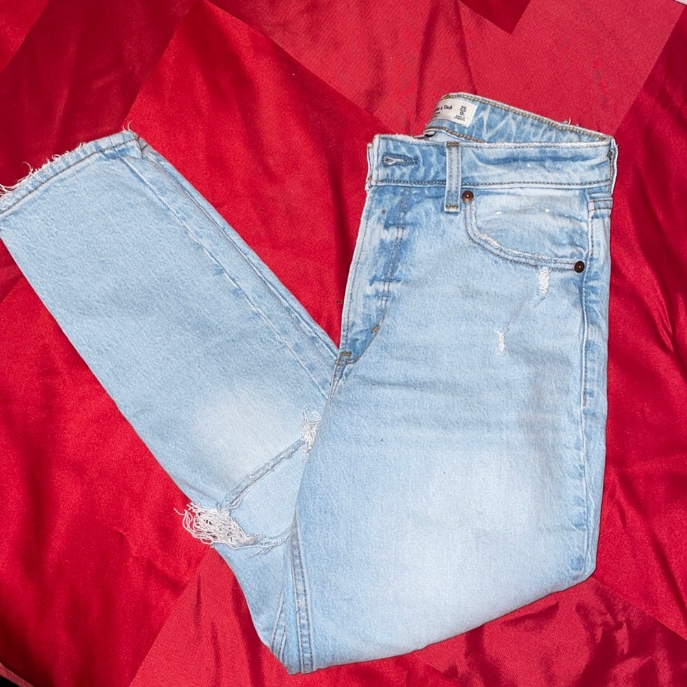 Super cute curve love jeans